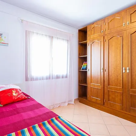 Paloma Apartment *
